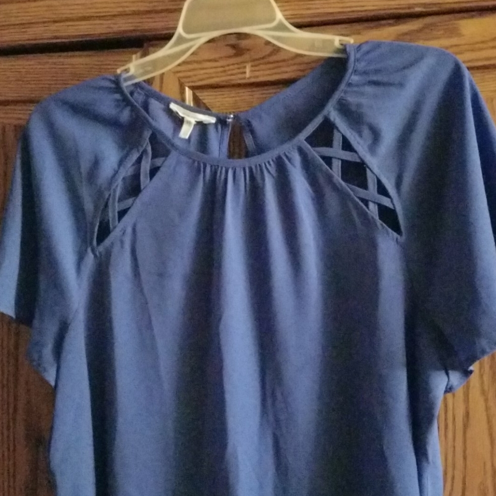 Short sleeve rayon dress top